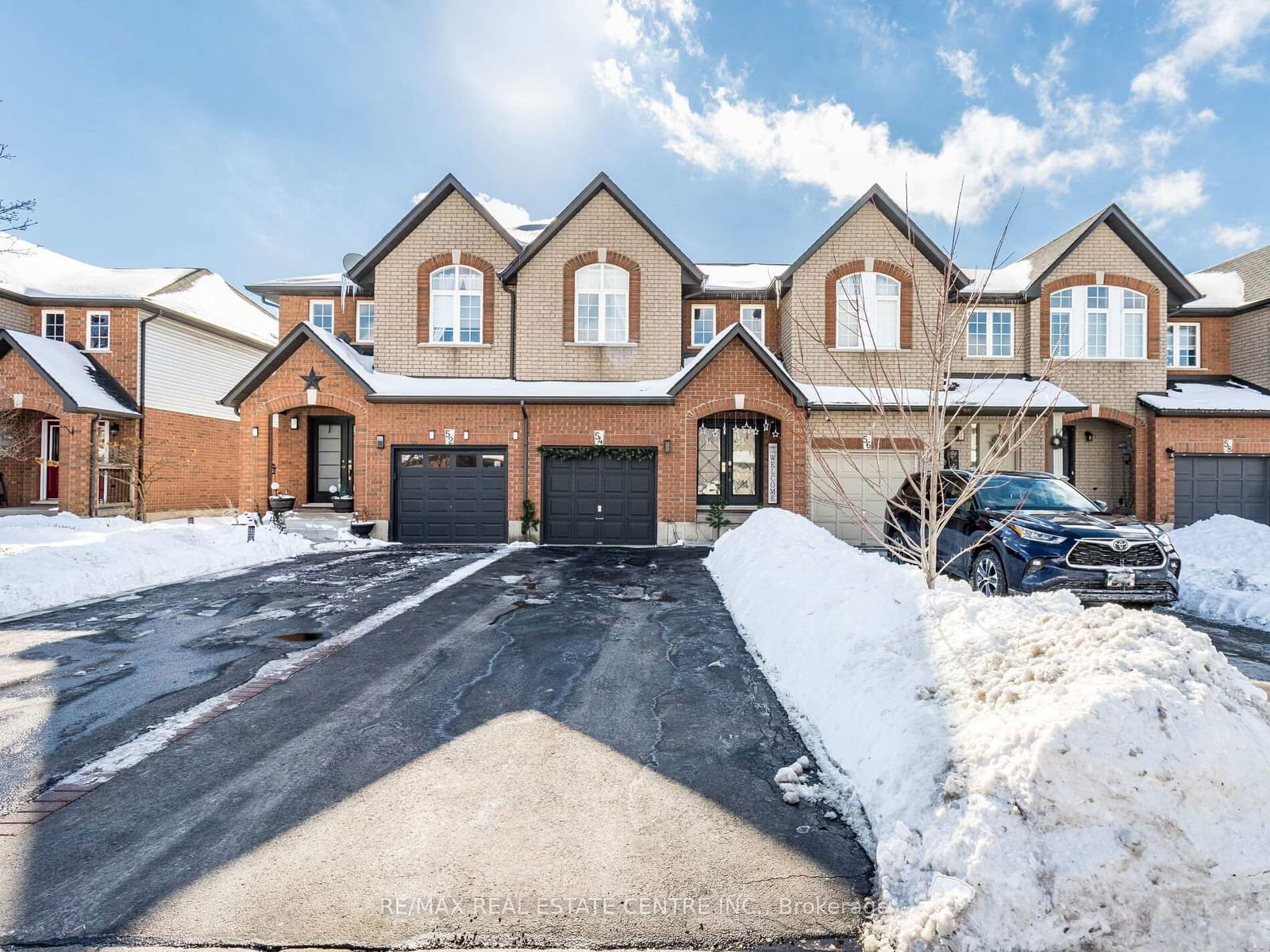 Townhouse for sale at 54 Hillcroft Drive, Hamilton, Stoney Creek, L8J 3W9 - MLS: X11976921