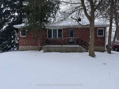 Farm for sale at 558 Crumlin Sideroad, London, East J, N6M 1H4 - MLS: X11976955