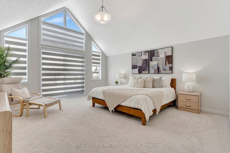 home for sale on 931 Stonecliffe Walk