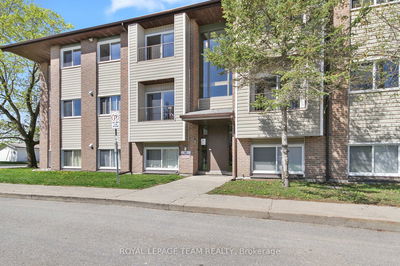 Unit 301 — 323 Main St, Merrickville-Wolford - Merrickville
