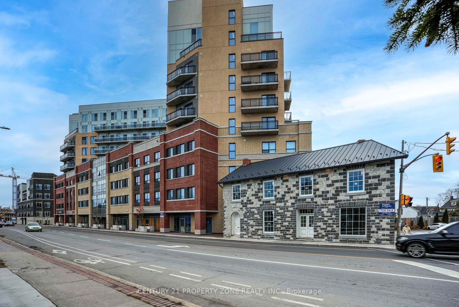 Condo for sale at 413-652 Princess Street, Kingston, Central City East, K7L 3Z9 - MLS: X11977226