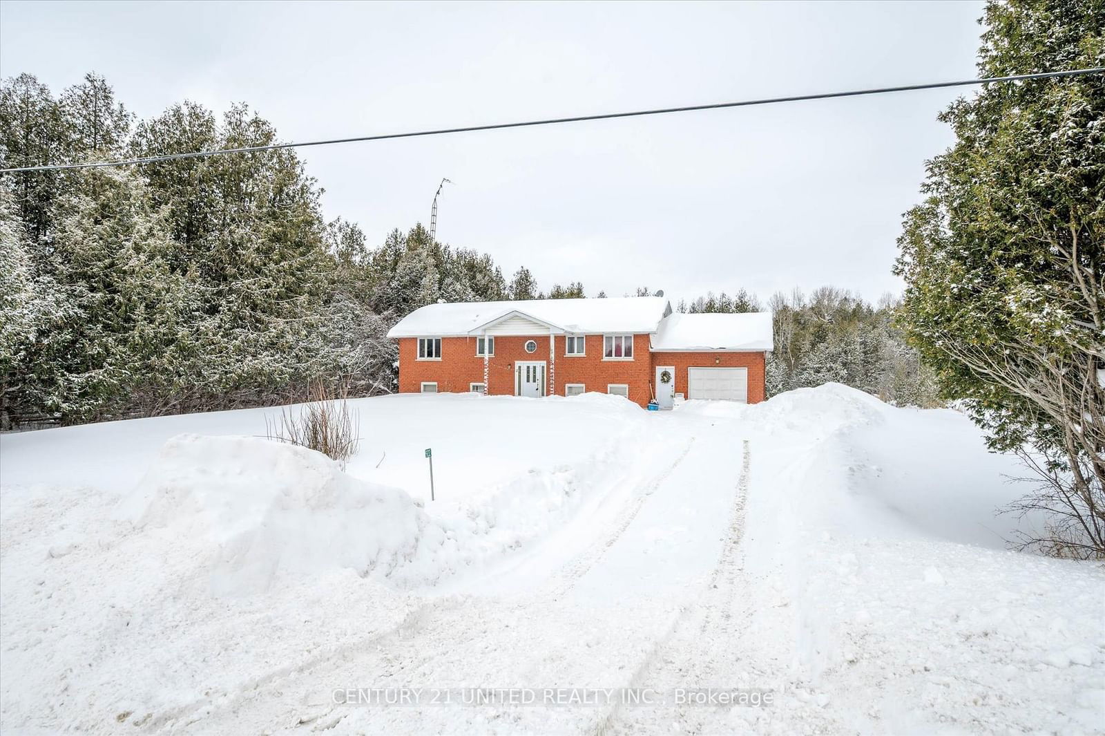 Detached House sold at 922 Yankee Line, Smith-Ennismore-Lakefield, Rural Smith-Ennismore-Lakefield, K0L 1T0 - MLS: X11977258