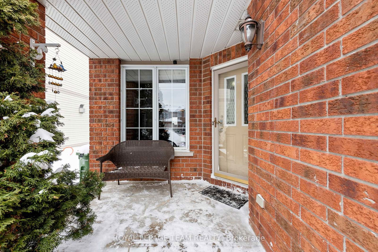 Townhouse for sale at 35 Wittingham Drive, Barrhaven, 7710 - Barrhaven East, K2G 6H5 - MLS: X11977413