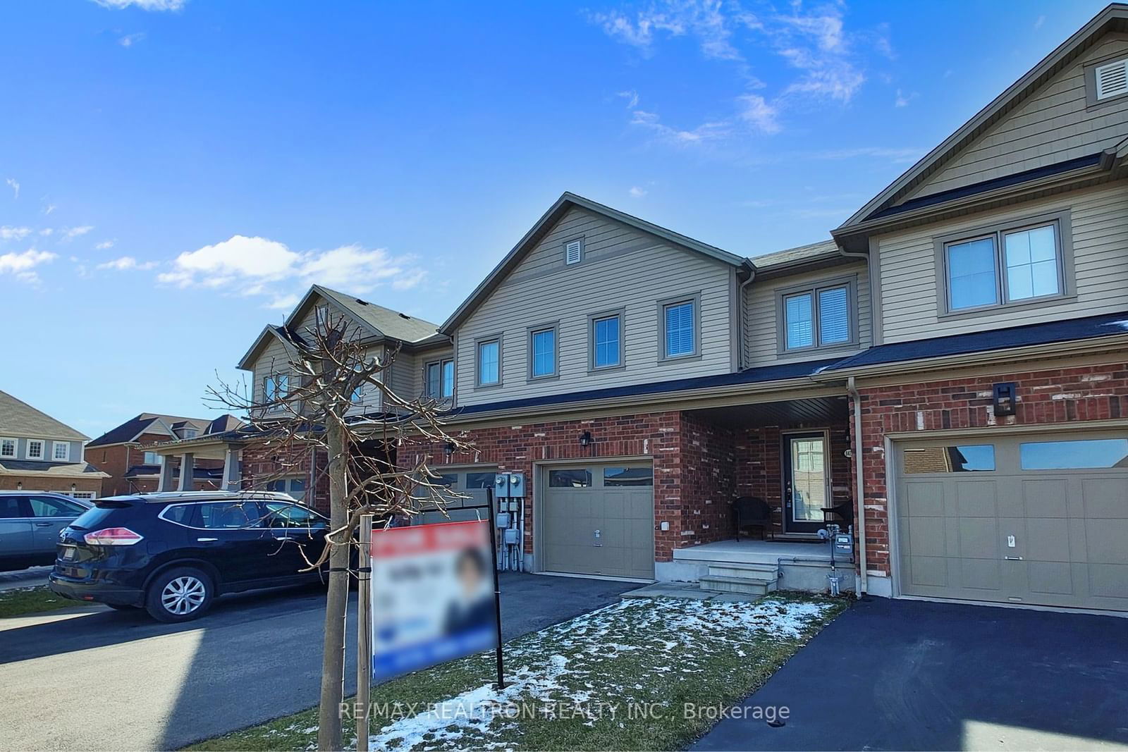 Townhouse for lease at 8472 Hickory Lane, Niagara Falls, L2H 0L3 - MLS: X11977461