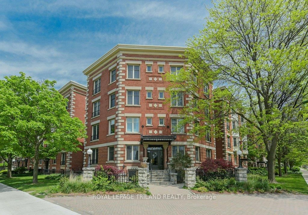 Condo for sale at 307-460 Wellington Street, London, East F, N6A 3P8 - MLS: X11977623