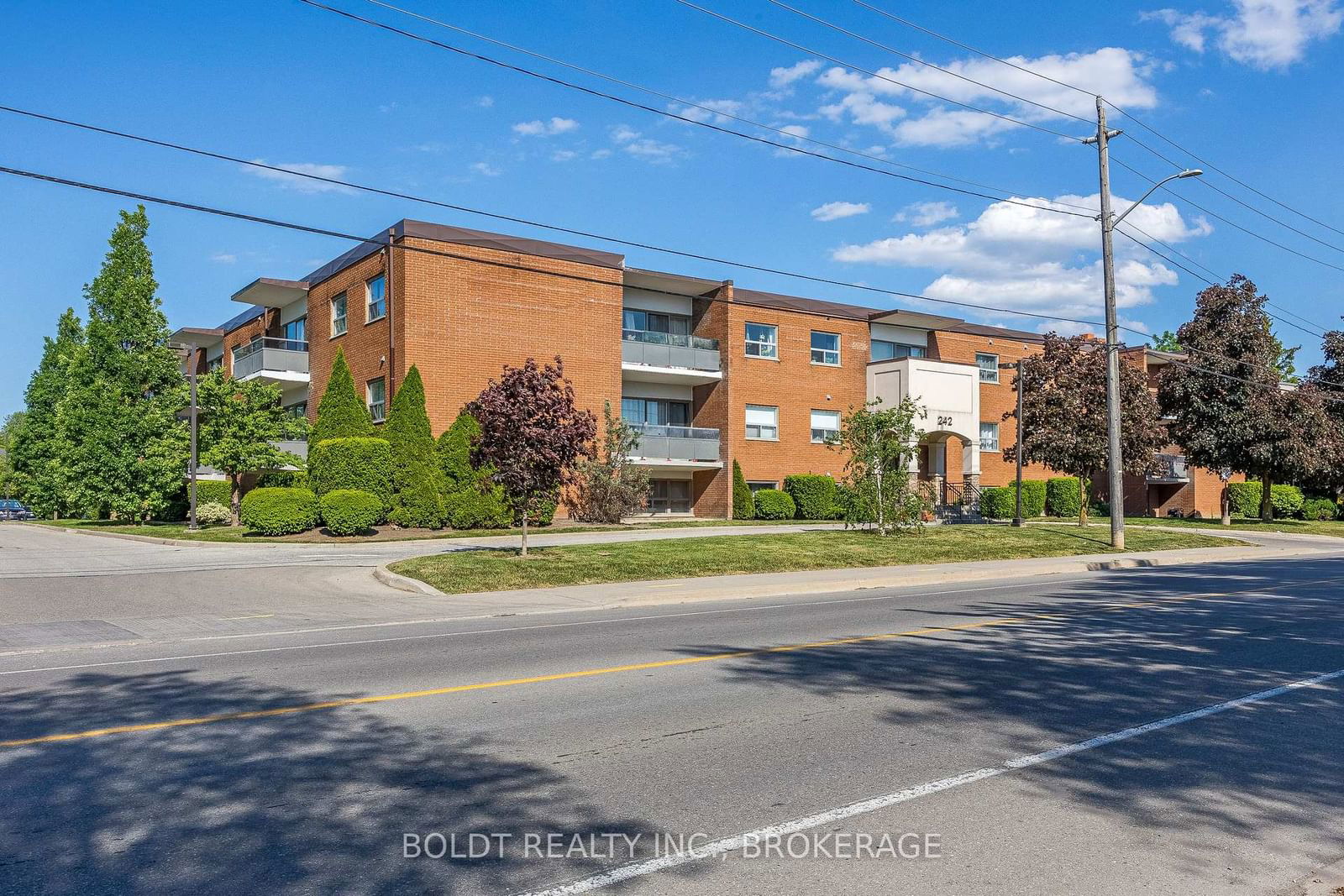 Condo for sale at 312-242 OAKDALE Avenue, St. Catharines, 456 - Oakdale, L2P 3K5 - MLS: X11977647