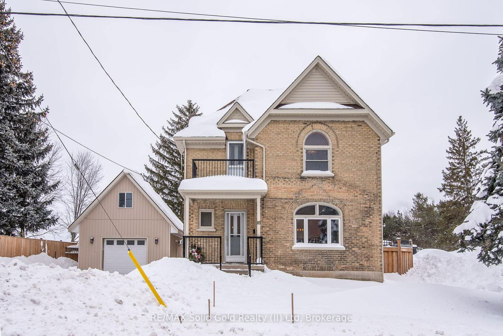 Detached House sold at 69 Arthur Street, Woolwich, N3B 2A1 - MLS: X11977899