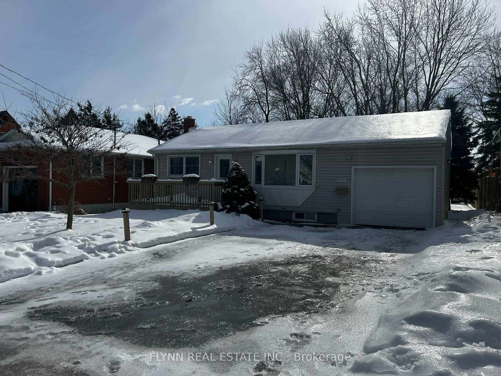 Detached House for sale at 5800 Keith Street, Niagara Falls, 205 - Church's Lane, L2J 1J9 - MLS: X11977911