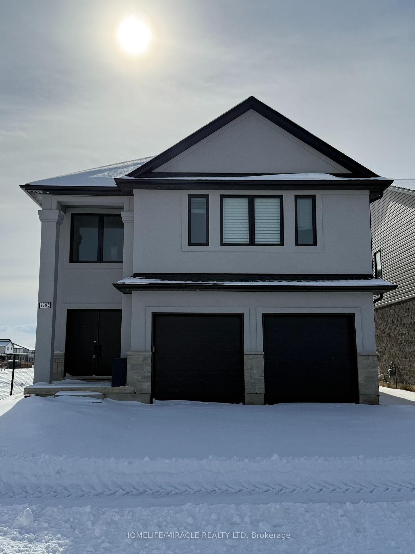 Detached House for sale at 3793 SOMERSTON Crescent, London, North I, L6L 0G4 - MLS: X11978022