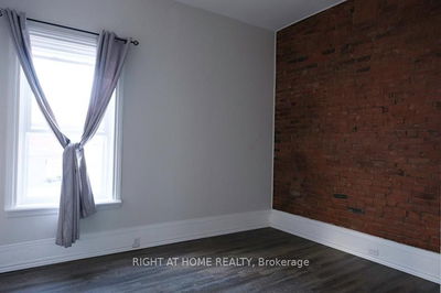 52 Madawaska St, Arnprior - Arnprior image-0-1