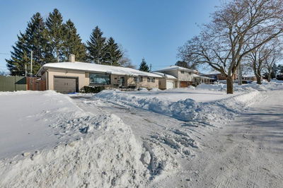 272 Burlington Cres, London - South J image-0-1