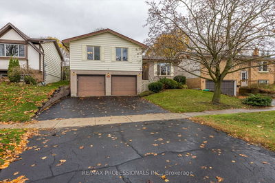 2219 Woodglade Blvd, Peterborough - Monaghan image-0-2