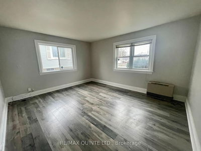 322 COLEMAN St, Belleville - Belleville Ward image-0-1