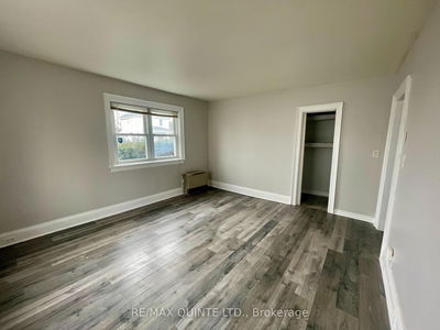 322 COLEMAN St, Belleville - Belleville Ward image-0-2