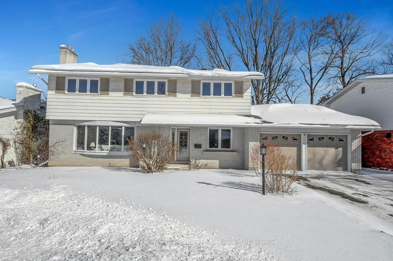 home for sale on 9 Queensline Drive