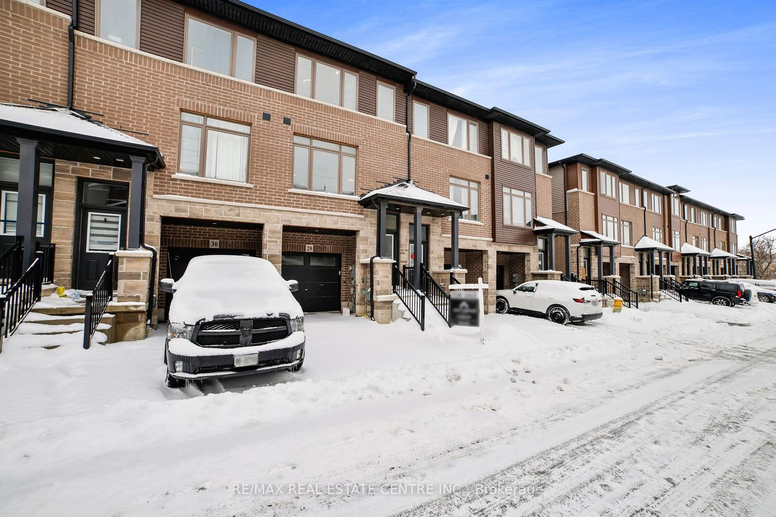 Townhouse for sale at 29-61 Soho Street, Hamilton, Stoney Creek Mountain, L8J 0M6 - MLS: X11978415