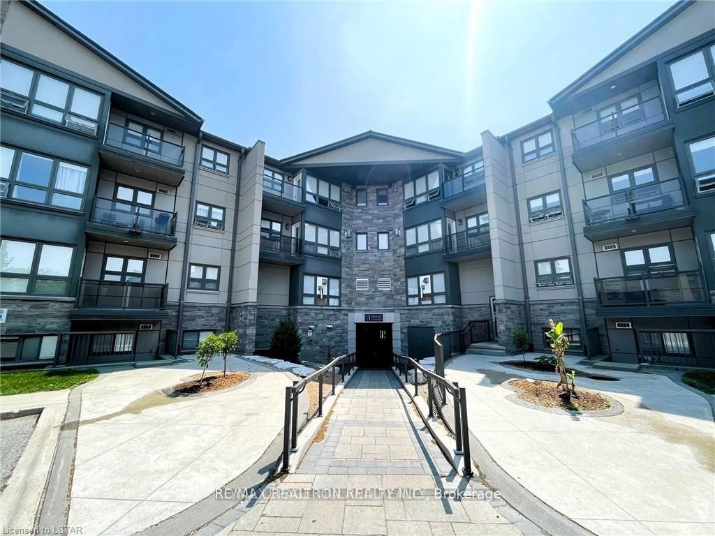 Condo for lease at 213-1 Jacksway Crescent, London, North G, N5X 3T5 - MLS: X11978708