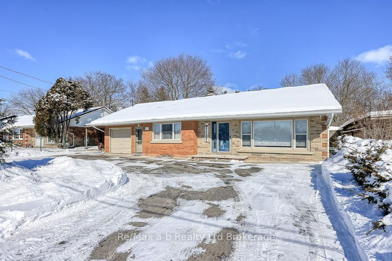 382 Simcoe St, Norfolk - Rural Middleton image-0-0