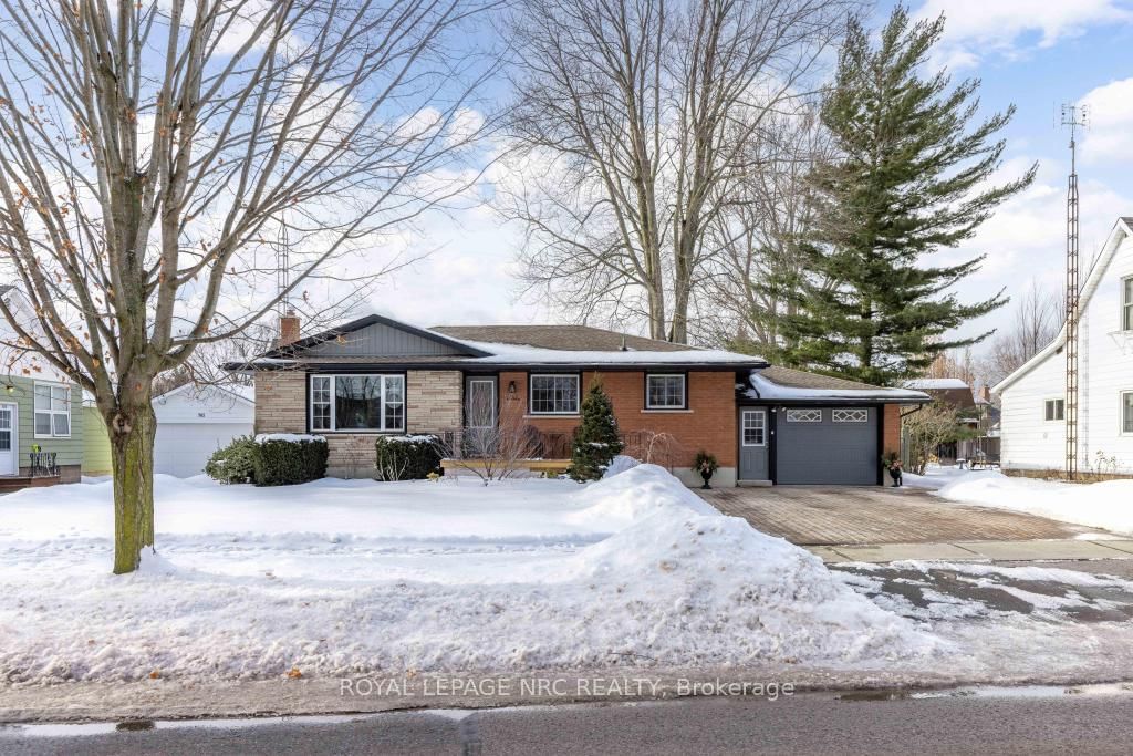 Detached House for sale at 763 Charlotte Street, Niagara-on-the-Lake, Town, L0S 1J0 - MLS: X11979049