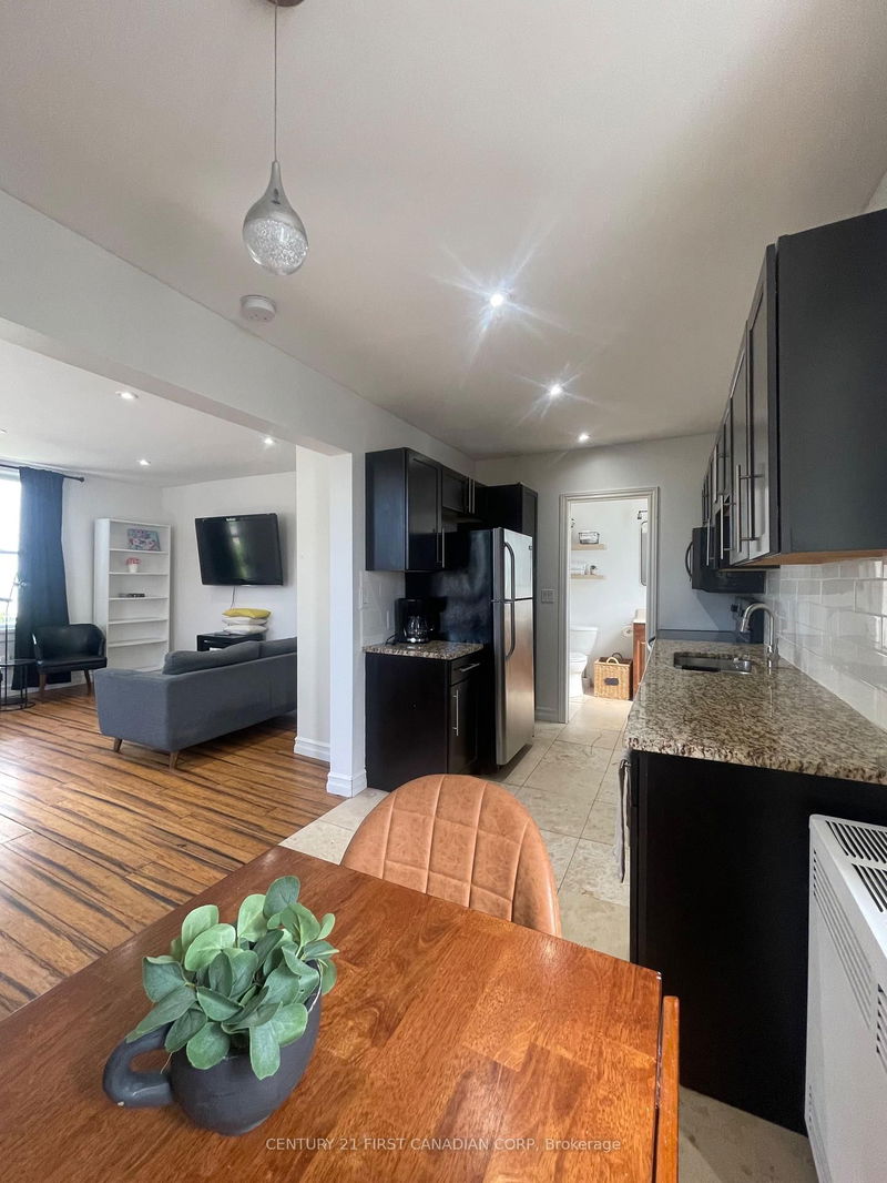 home for lease on 1-740 Lorne Avenue