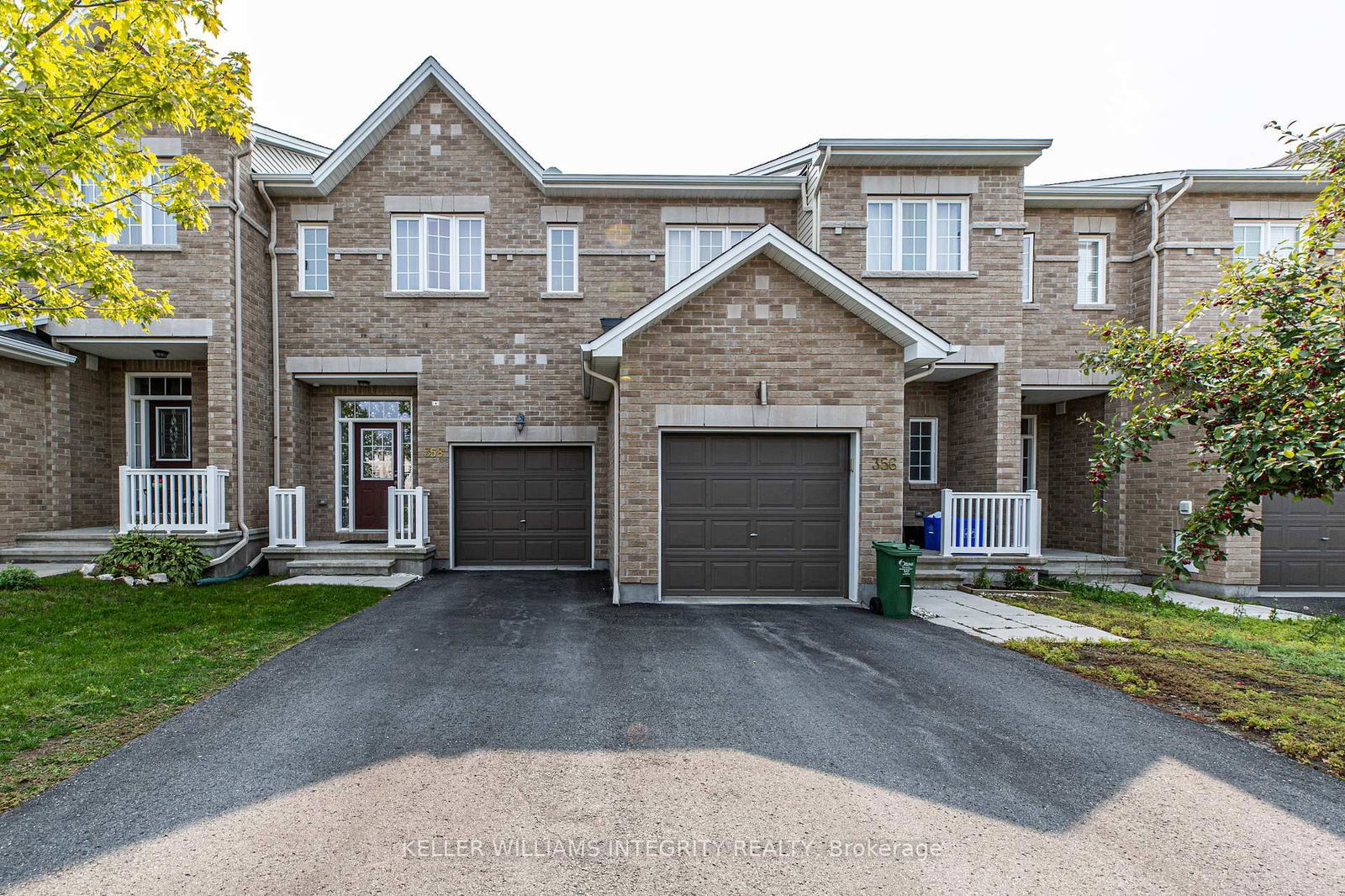 Townhouse sold at 358 Kingbrook Drive, Kanata, 9004 - Kanata - Bridlewood, K2M 0G2 - MLS: X11979273