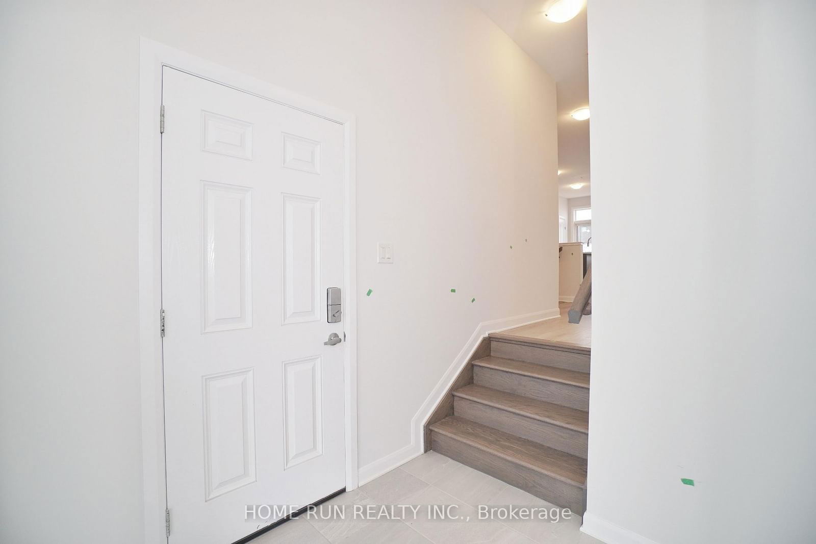 Townhouse for lease at 803 Everbloom Lane, Barrhaven, 7704 - Barrhaven - Heritage Park, K2J 6Z6 - MLS: X11979536