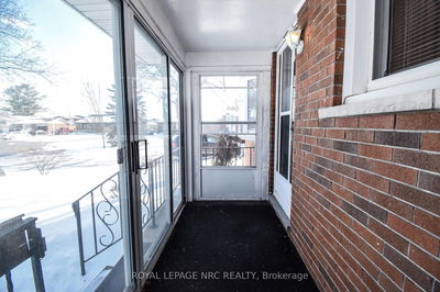 13 Westmount Cres, Welland - Prince Charles image-0-3