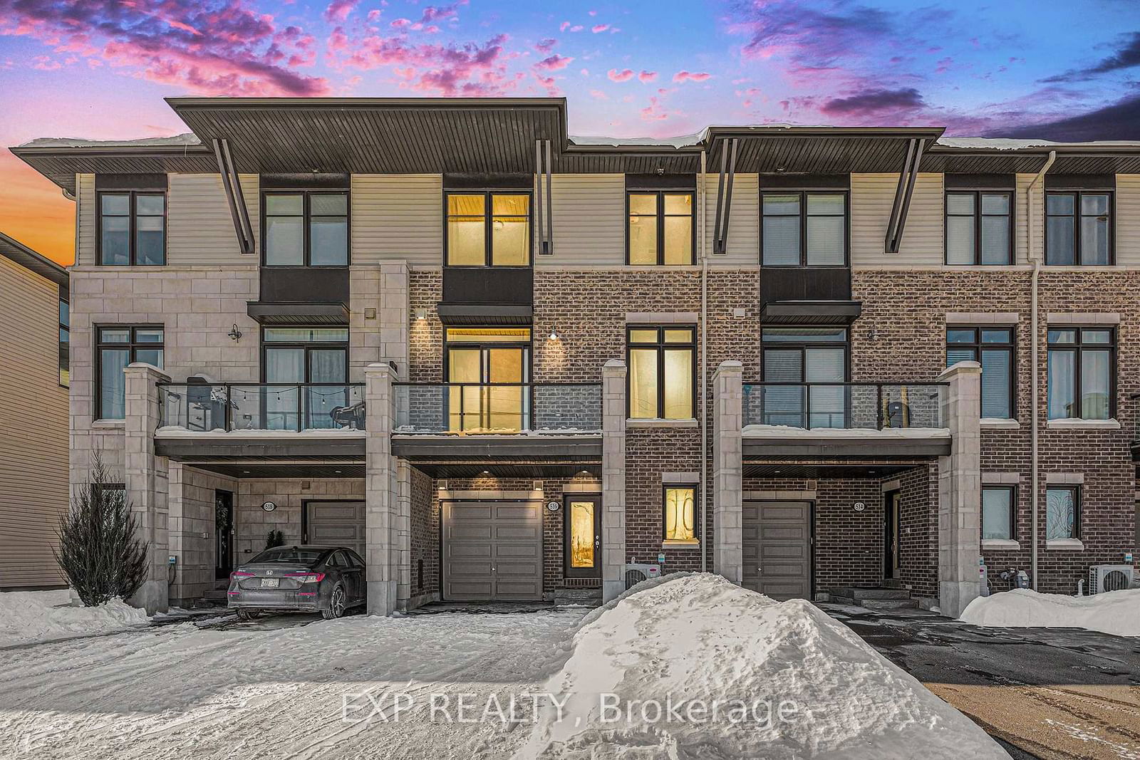 Townhouse for sale at 516 Labrador Crescent, Blossom Park - Airport and Area, 2605 - Blossom Park/Kemp Park/Findlay Creek, K1T 0R4 - MLS: X11979829