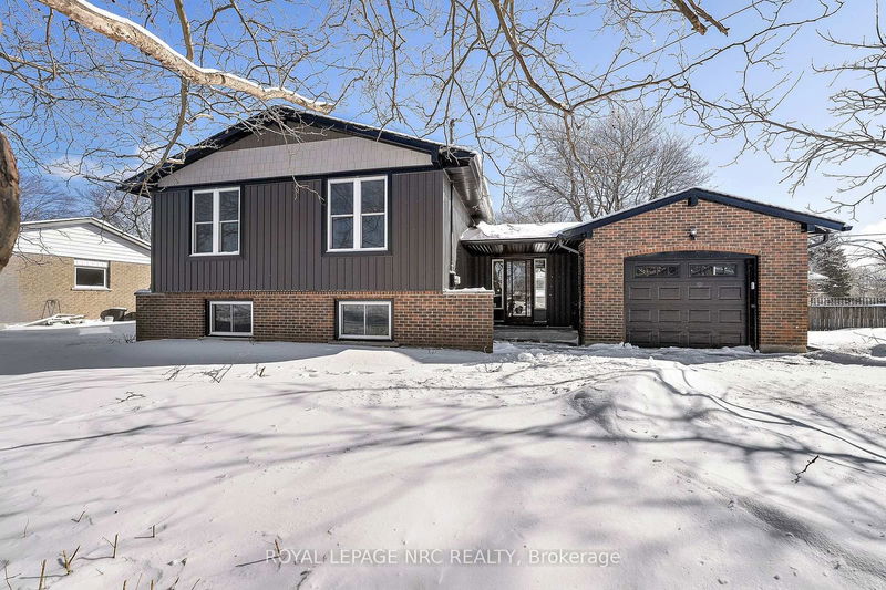 930 Ferndale Ave, Fort Erie - 334 - Crescent Park image-0-0