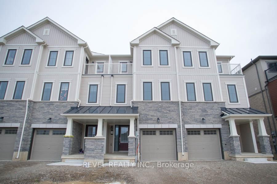 Townhouse for lease at 229 Gillespie Drive, Brantford, N3T 5L5 - MLS: X11980101