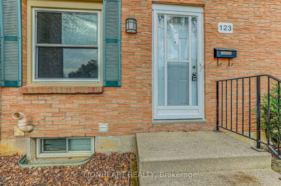 Unit 123 — 1247 Huron St, London - North D image-0-2