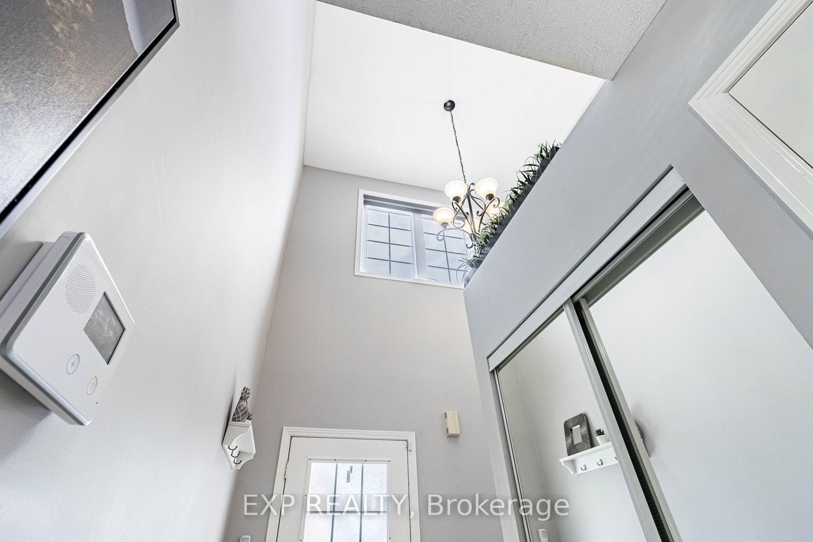 Townhouse for sale at 42-485 Green Road, Hamilton, Stoney Creek, L8E 6A8 - MLS: X11980256