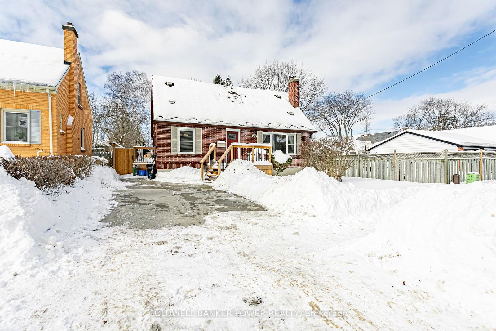 Detached House for sale at 297 FAIRVIEW Avenue, London, South H, N6C 4T9 - MLS: X11980286