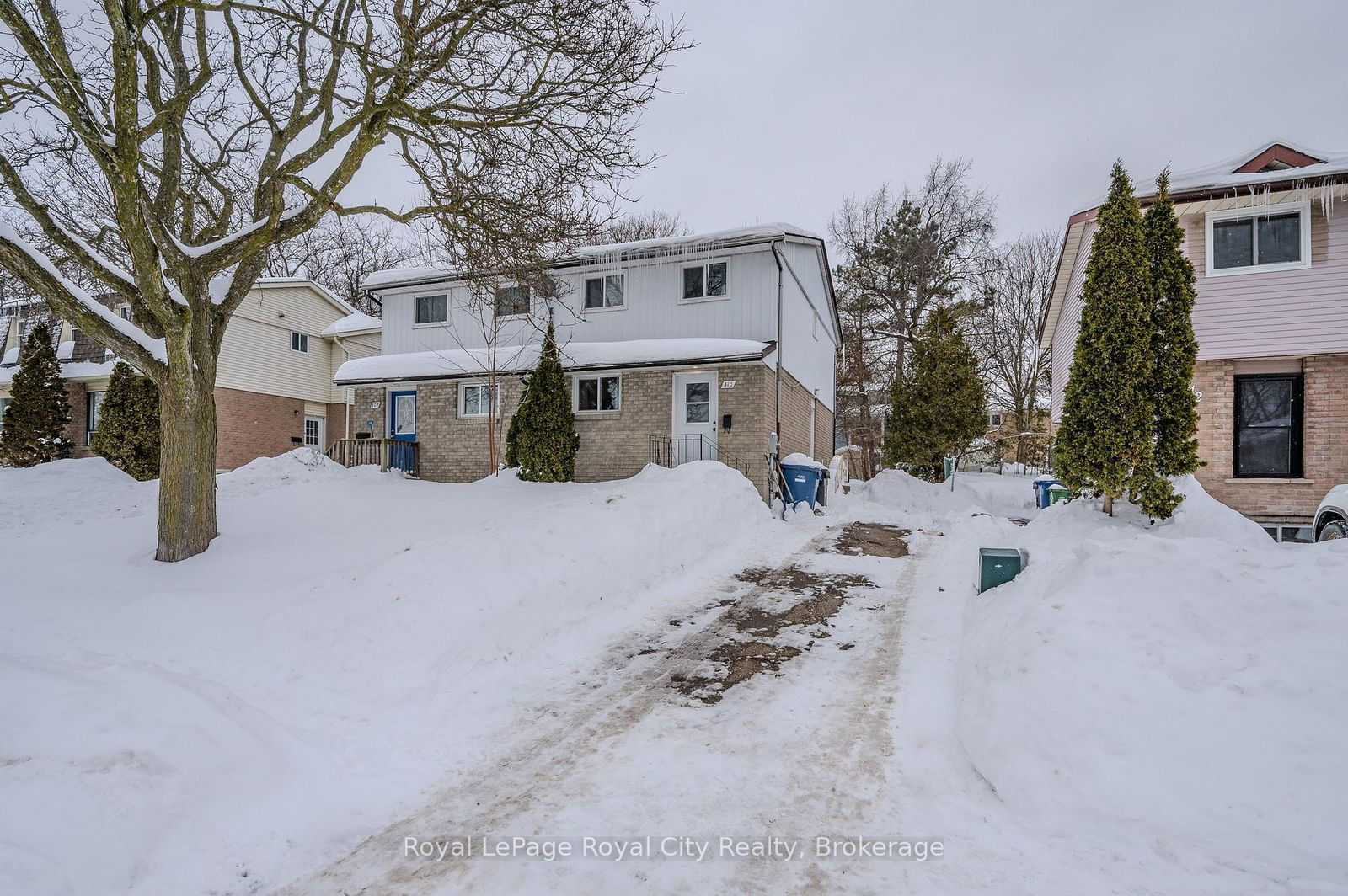 Semi-Detached House sold at 310 Cole Road, Guelph, Hanlon Creek, N1G 3J2 - MLS: X11980328