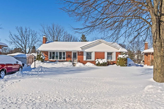 48 HONEYSUCKLE Crescent