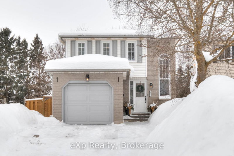 527-A Rosemeadow Cres, Waterloo -  image-0-0