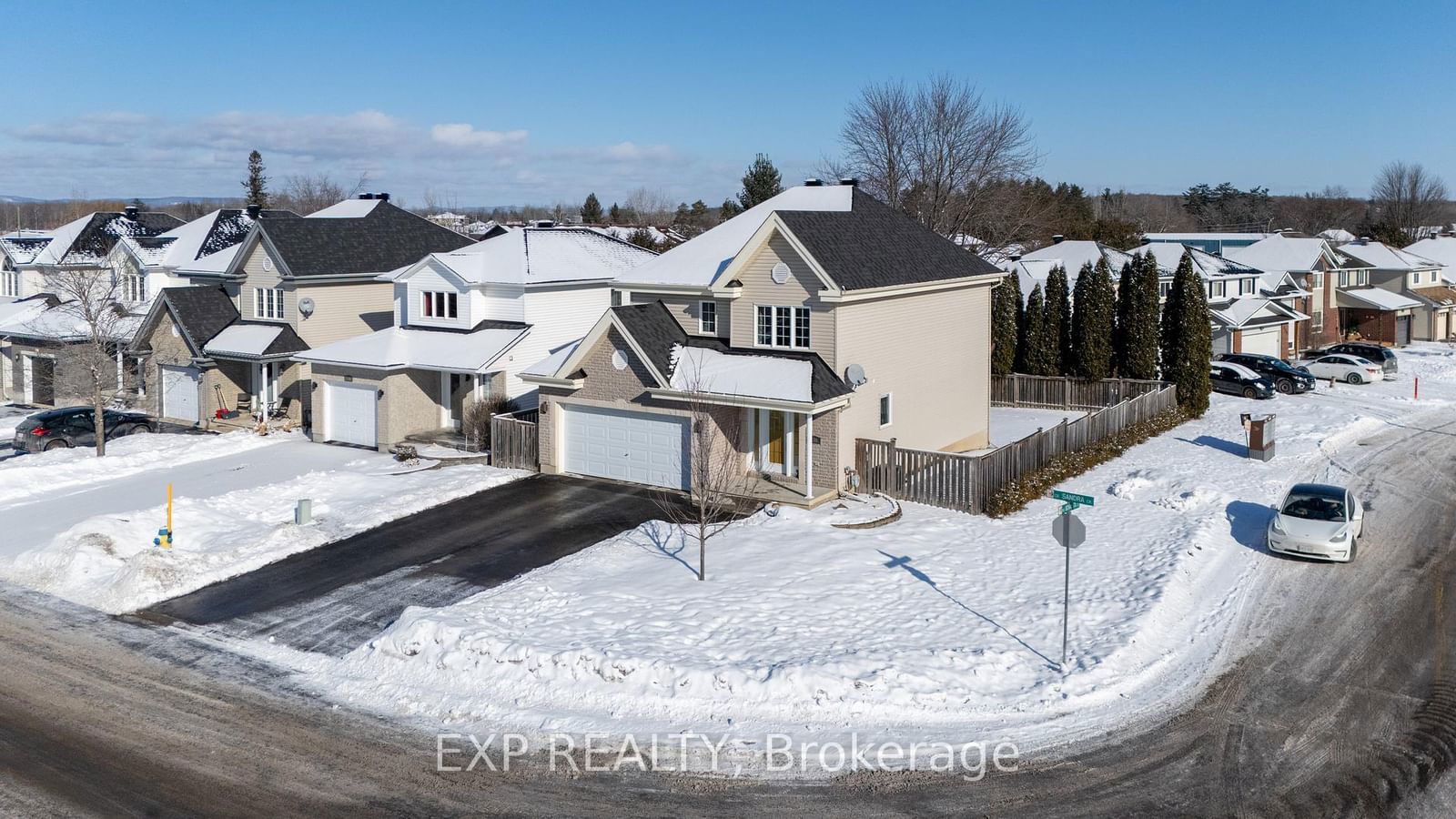 Detached House for sale at 151 SANDRA Crescent, Clarence-Rockland, 606 - Town of Rockland, K4K 1N7 - MLS: X11980792