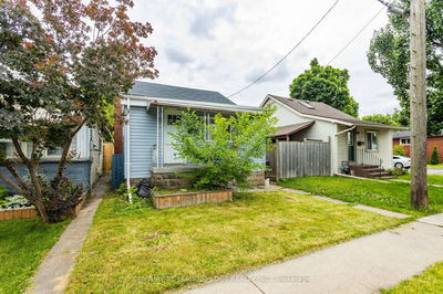 Detached House for sale at 46 Division Street, Hamilton, Homeside, L8H 4Z8 - MLS: X11980904