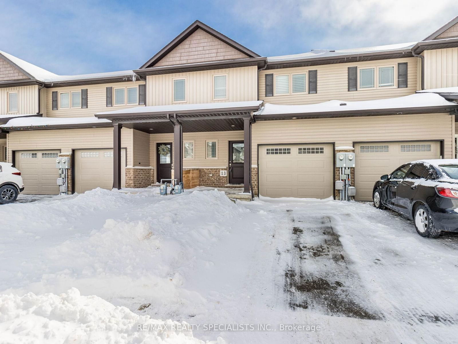 Townhouse for sale at 13 HARMONY Way, Thorold, Rolling Meadows, L2V 0H1 - MLS: X11981109