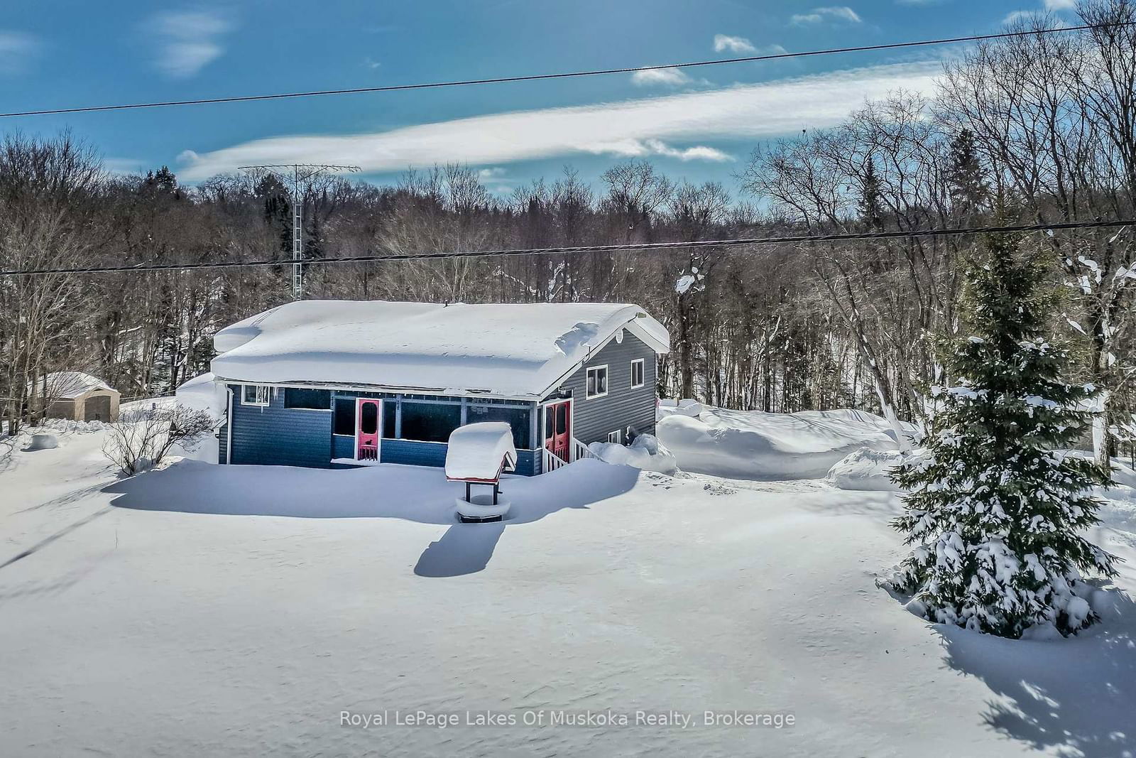 Building at 5031 Aspdin Road, Muskoka Lakes, Cardwell