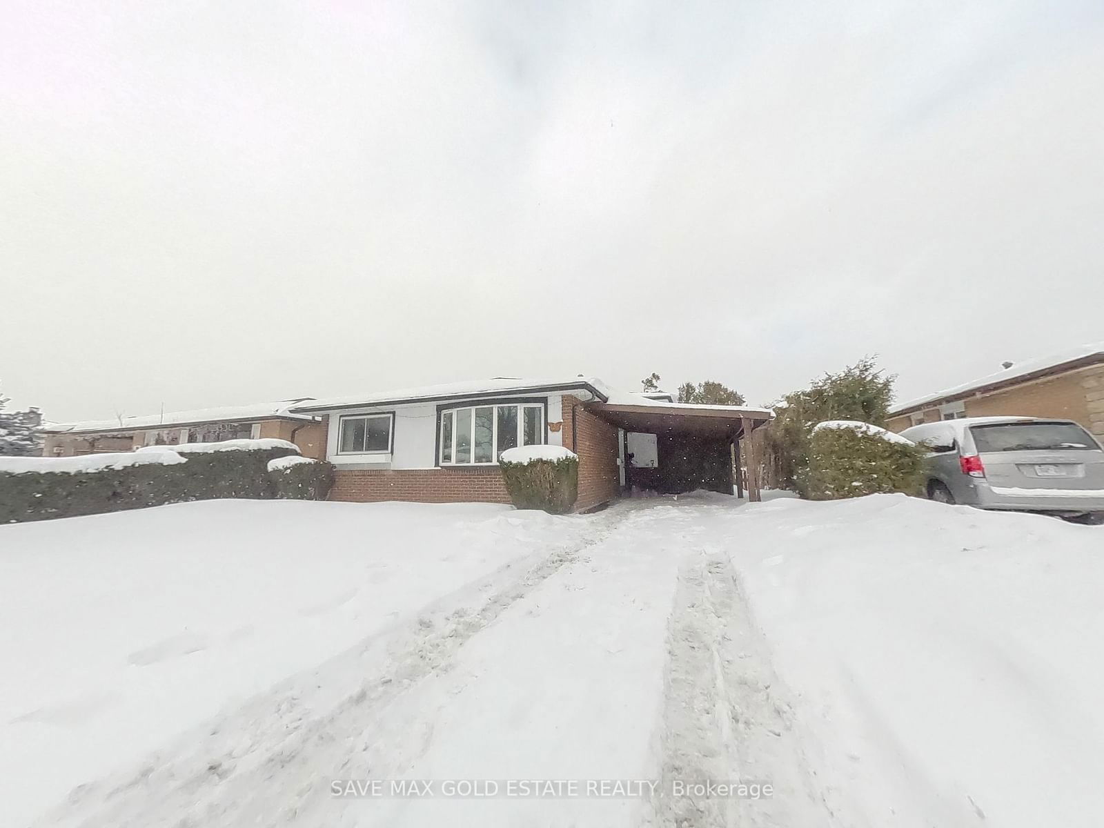 Detached House for sale at 122 Hazelglen Drive, Kitchener, N2M 2E5 - MLS: X11981284