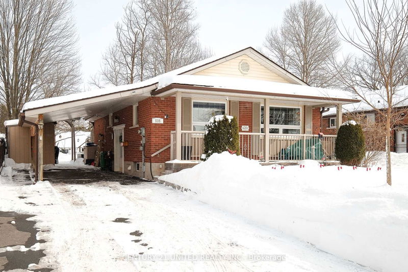 535 Garside Dr, Peterborough - Ashburnham image-0-0