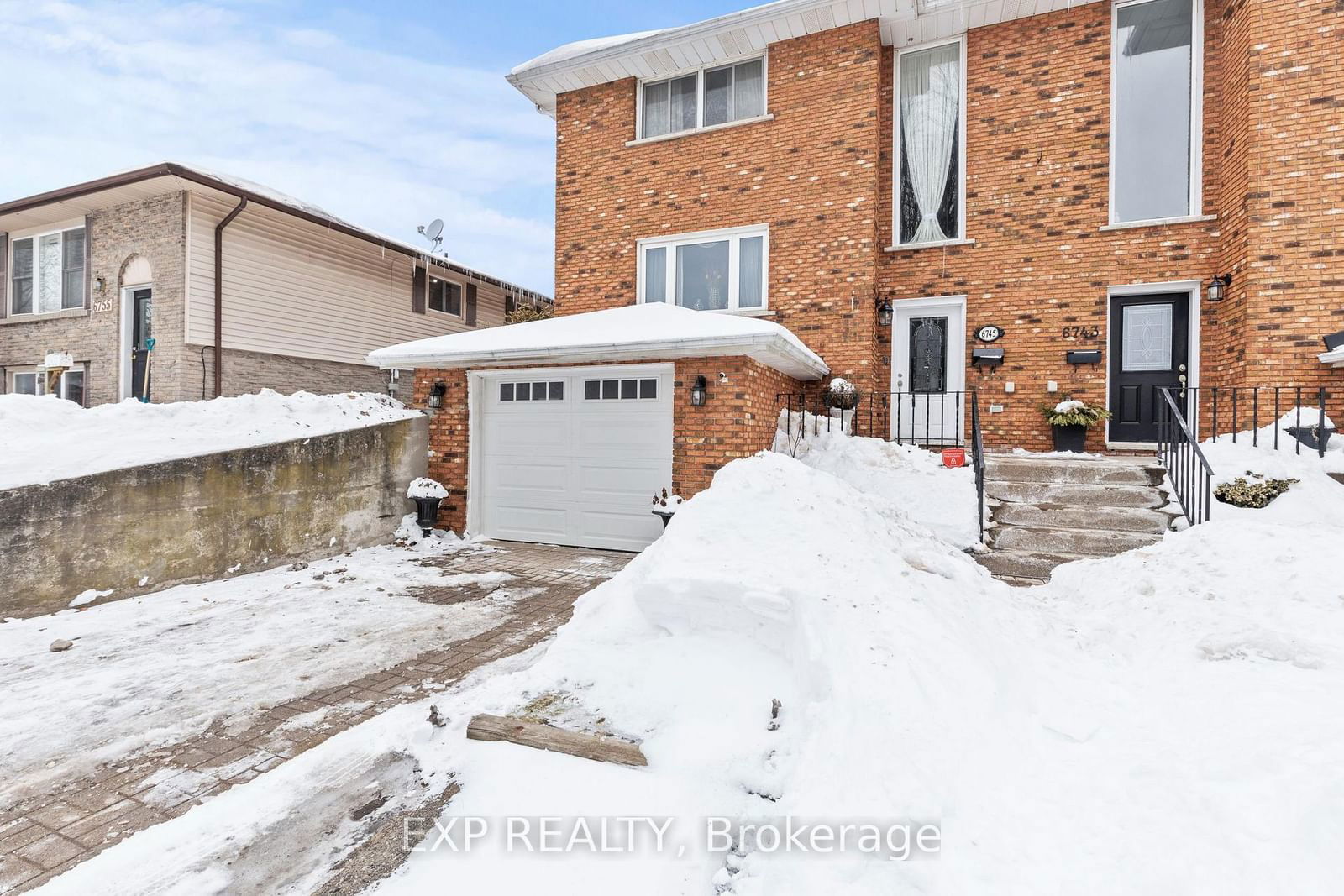 Semi-Detached House for sale at 6745 Dawson Street, Niagara Falls, 212 - Morrison, L2E 7B6 - MLS: X11981540