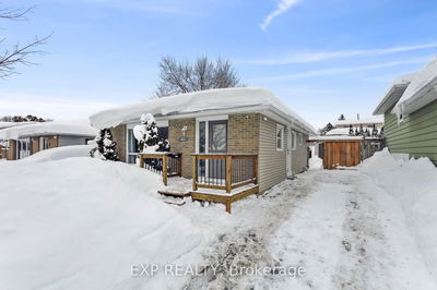 61 Rossford Cres, Kitchener -  image-0-2