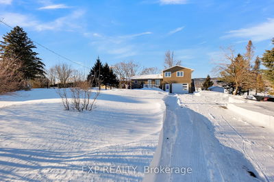 425 DU DOMAINE Rd, Alfred and Plantagenet - Alfred and Plantagenet Twp image-0-1