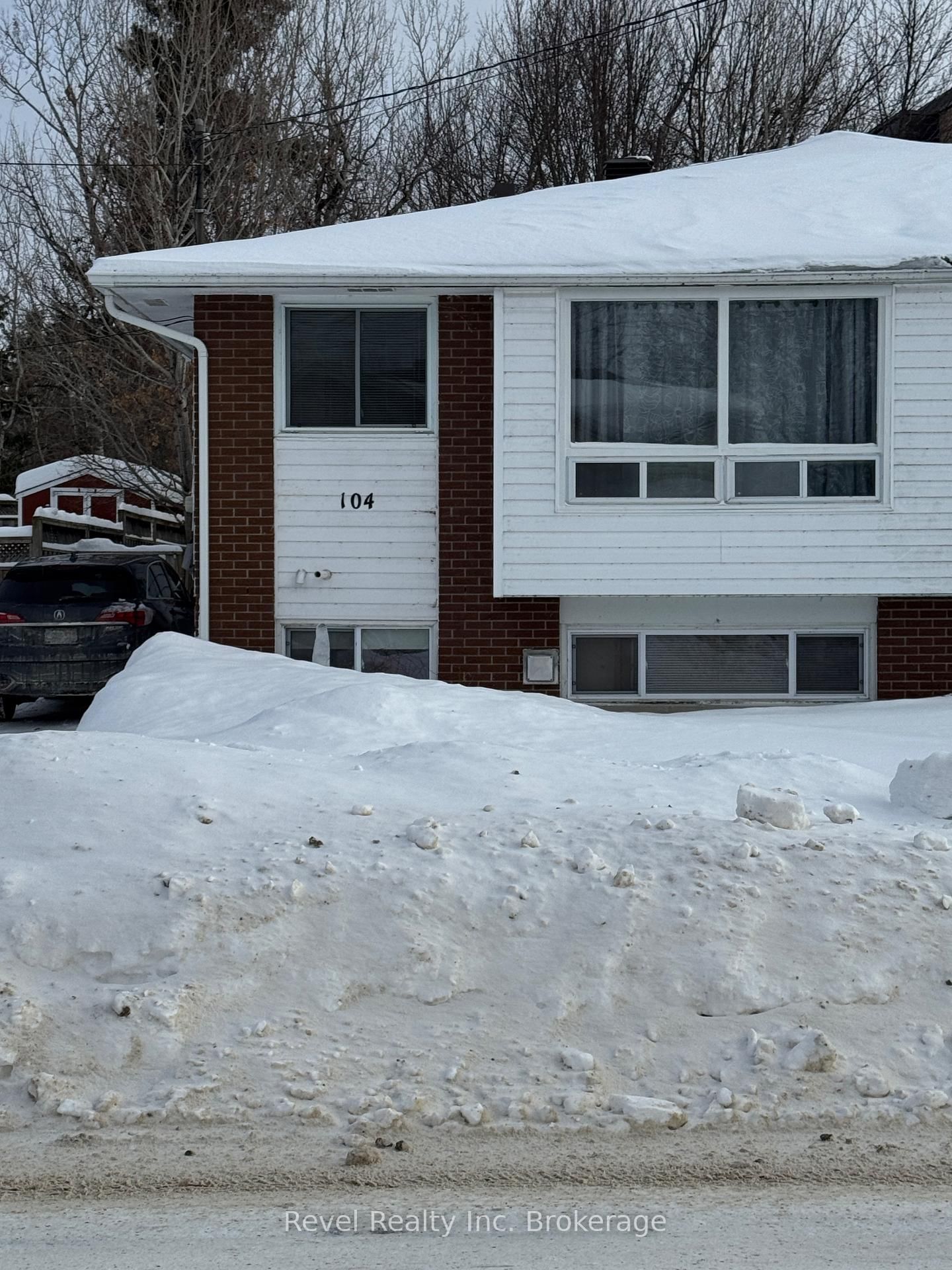 Semi-Detached House for sale at 104 Marshall Park Drive, North Bay, Ferris, P1A 3L2 - MLS: X11981968