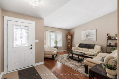 39 Cole Farm Blvd, St. Catharines - 438 - Port Dalhousie image-0-2