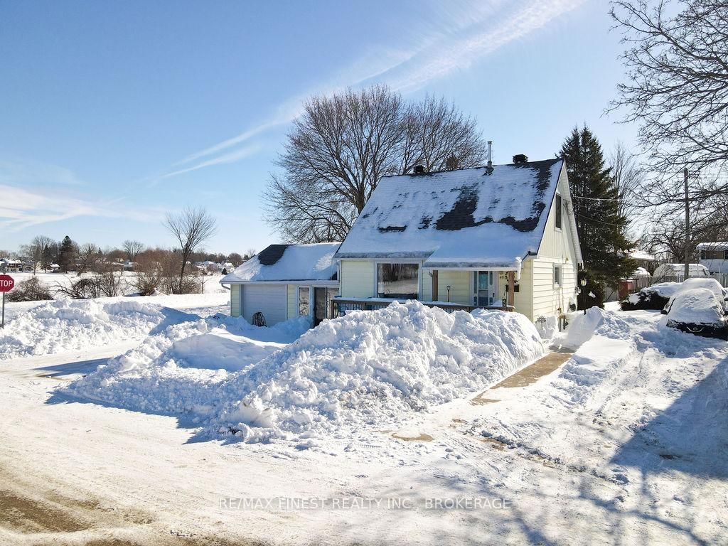 Building at 49 Beech Crescent, Smiths Falls, 901 - Smiths Falls