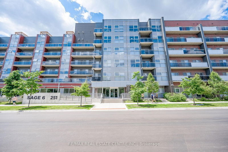 home for lease on 707-251 Hemlock Street