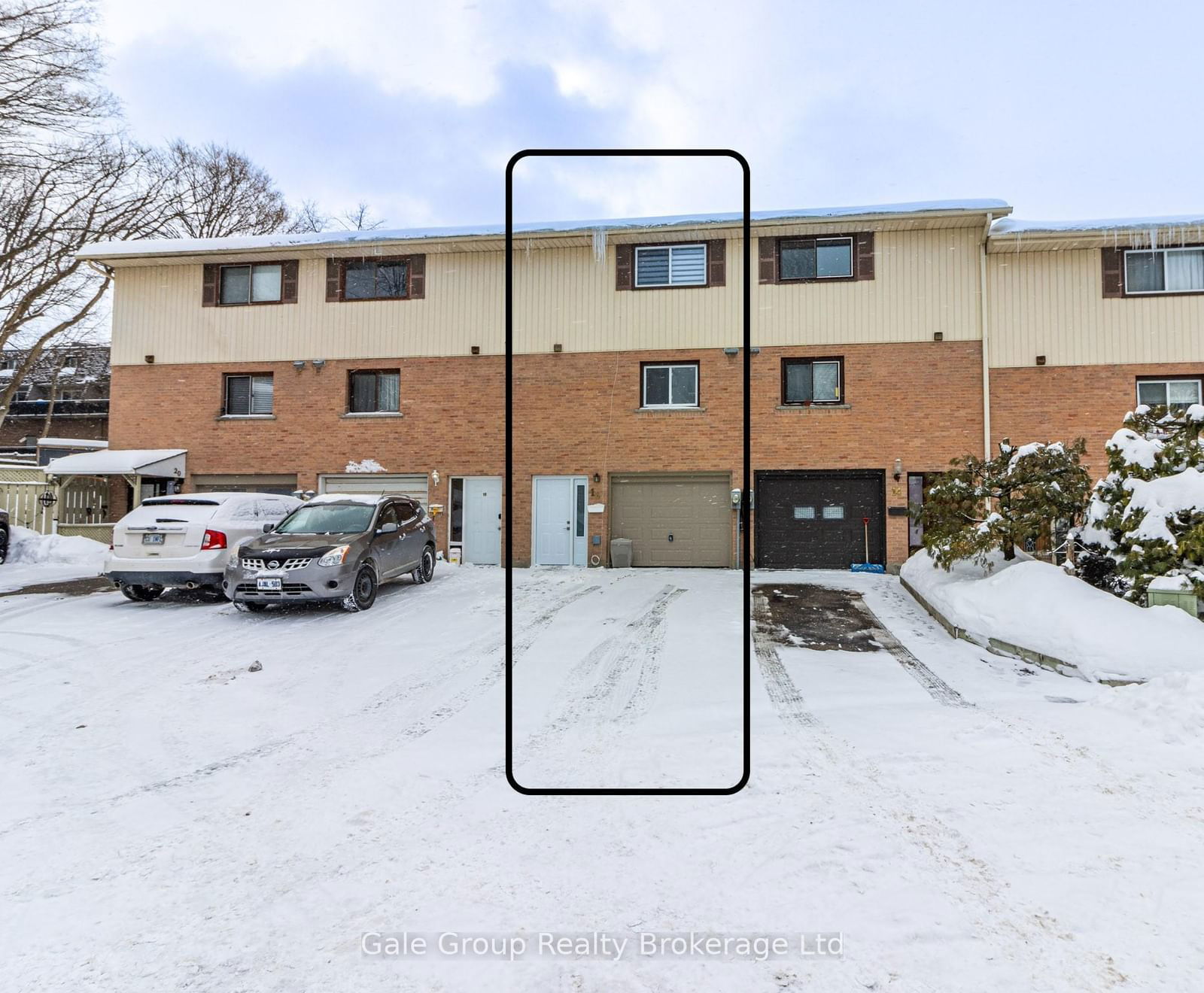 Townhouse for sale at 16 MARLBORO Court, Woodstock, Woodstock - North, N4S 8P4 - MLS: X11982364